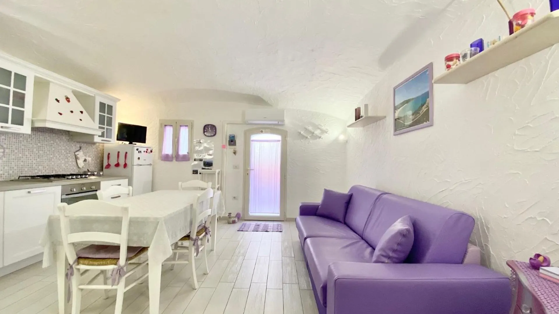 A Due Passi Dal Mare Apartman Santa Teresa Gallura 0*,  Olaszország
